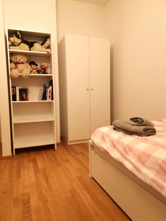 Gemuetliches Privatzimmer In Geraeumiger Gemeinschaftswohnung 德累斯顿 外观 照片